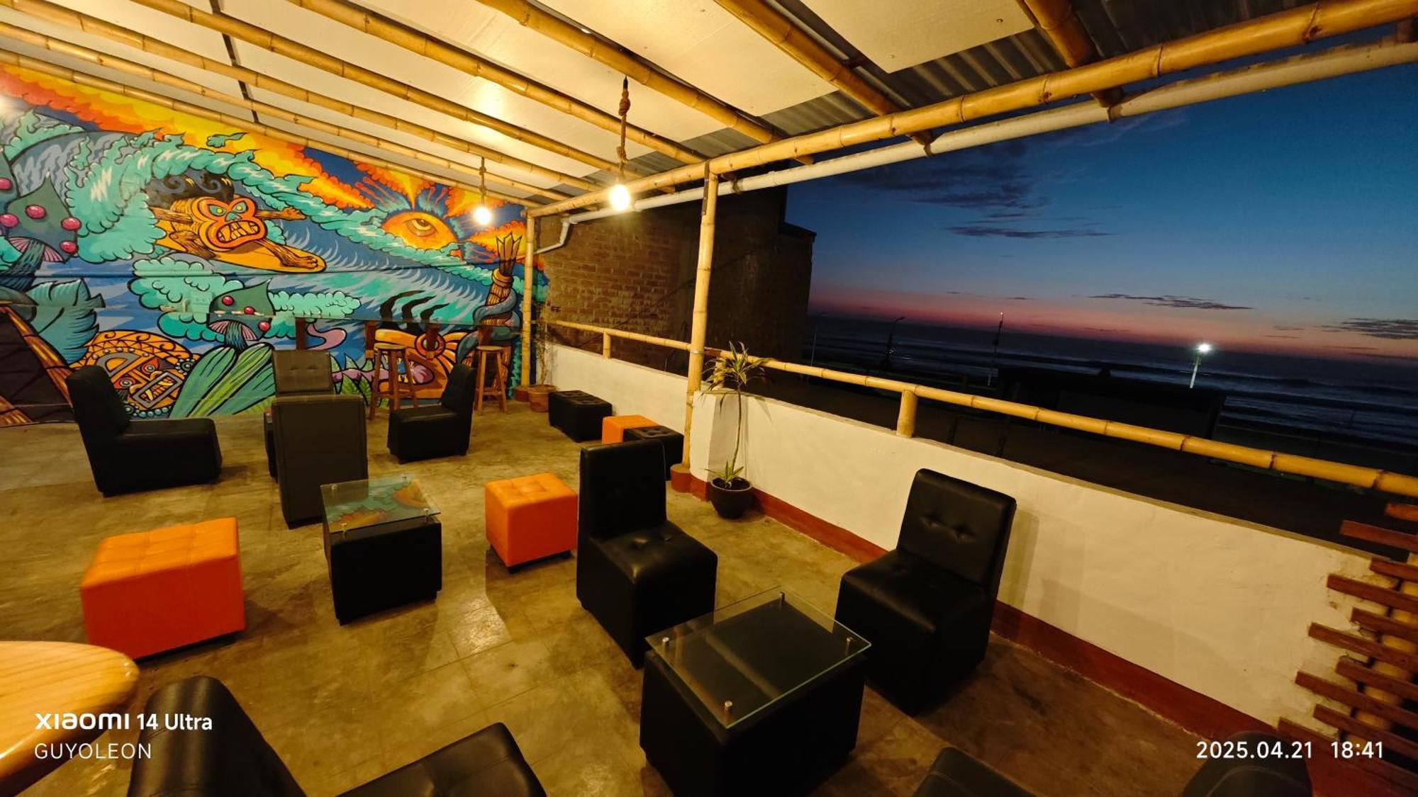 Yellow House Huanchaco Extérieur photo